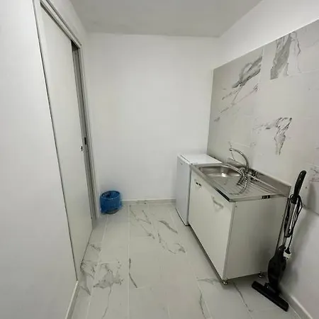 Sasa 2 Holiday home