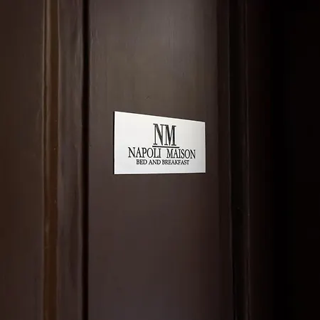 Maison Naples