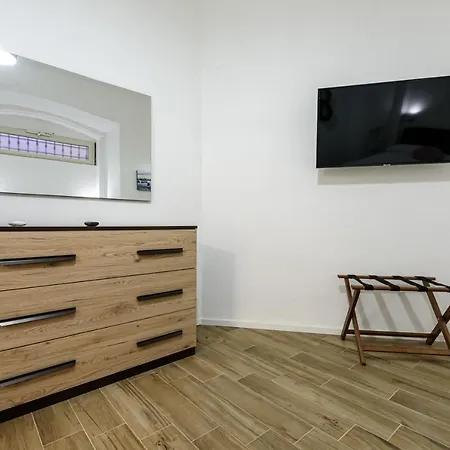 Apartment Il Cuore Di Napoli. Little Sweet Home. *