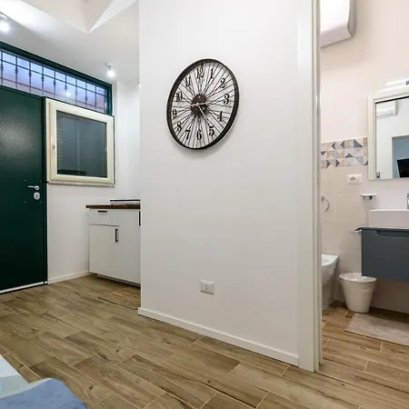 Apartment Il Cuore Di Napoli. Little Sweet Home.