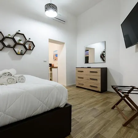 Il Cuore Di Napoli. Little Sweet Home. Apartment