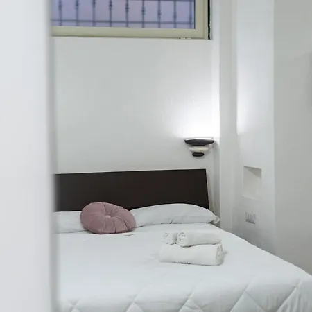 Il Cuore Di Napoli. Little Sweet Home. Apartment *