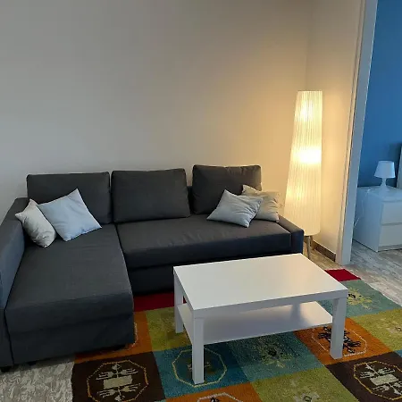 Balcony House Apartment *
