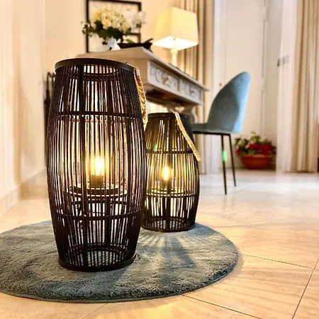 Charming Vomero Apartment Naples