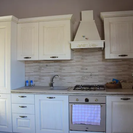 Scugnizzella Holiday House Apartment *