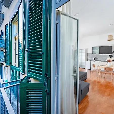 Apartamento Casa Blin Dimora A Chiaia