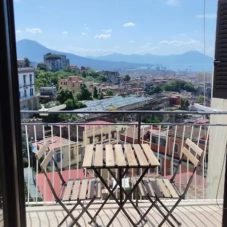 Maison Capodimonte Naples