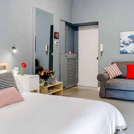 Gravina Studio In The Center Of Napoli