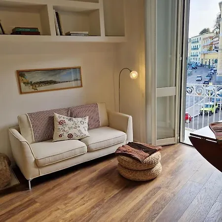 Casa Panoramica Posillipo S. Luigi 14 Arts Factory Holiday home *