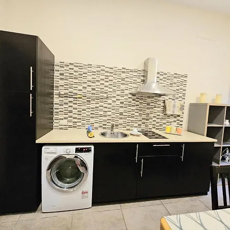 Casa vacanze Garibaldi Saint-michel House 6 *