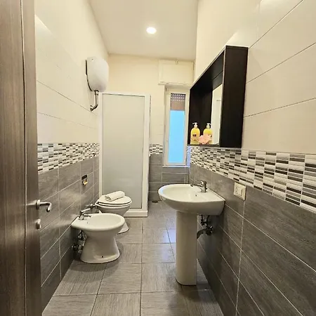Garibaldi Saint-michel House 6 *