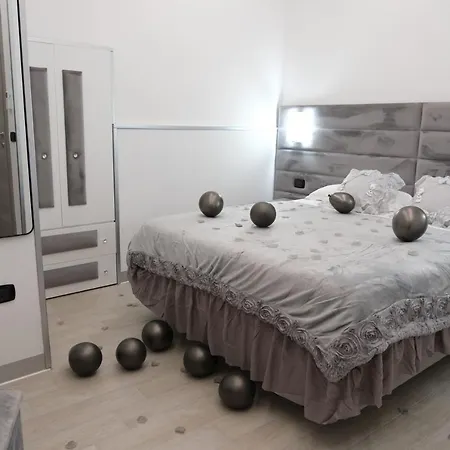 Bed & Breakfast The King's House Napoli