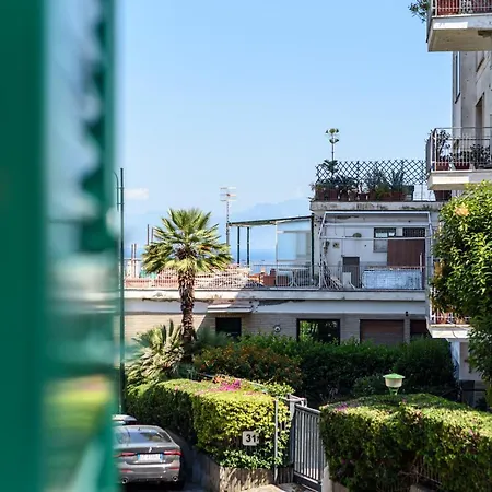 Riva Fiorita Naples