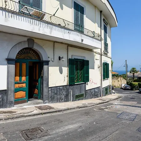 Apartment Riva Fiorita *