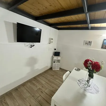 Aurora House Apartment Naples