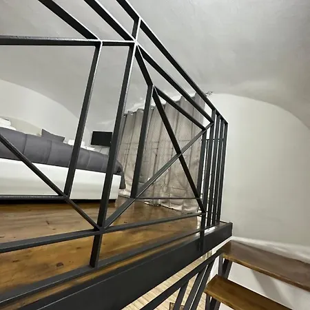 Aurora House Naples