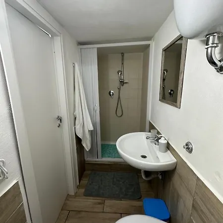 Aurora House Apartment *