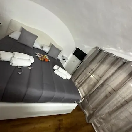 Aurora House Apartment *