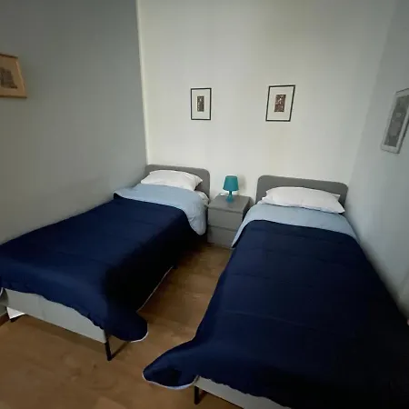Della Porta Appartamento Napoli