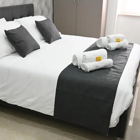 Bed & Breakfast Solymar *