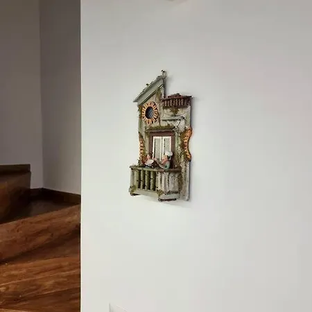 Casa Comoda E In Quartiere Storico Di