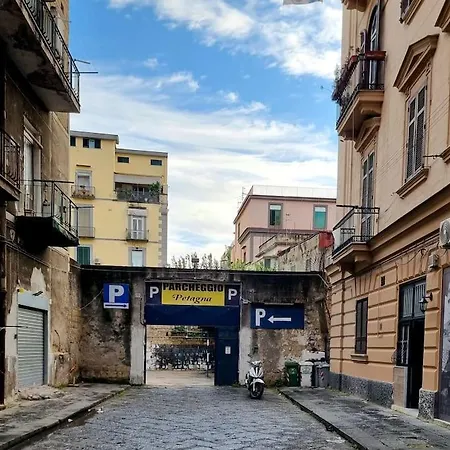 Casa Comoda E In Quartiere Storico Di * Naples
