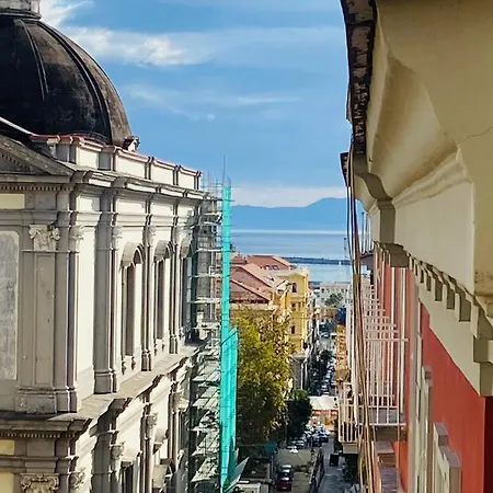 La Casa Sui Tetti 2 Guest house Naples