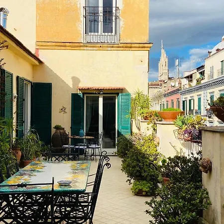 La Casa Sui Tetti 2 * Naples