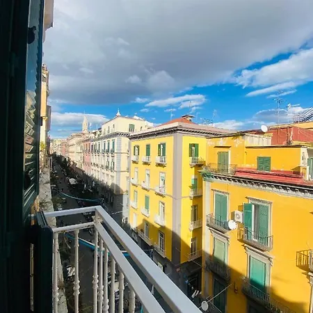 La Casa Sui Tetti 2 * Naples