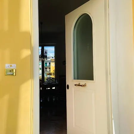 Guest house La Casa Sui Tetti 2 *