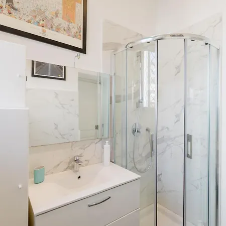 Palazzo Firrao, Apartment *