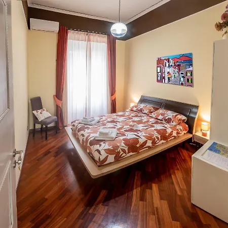 Sogno O Son Desto Naples
