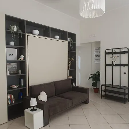 Domusmadre Apartment Naples