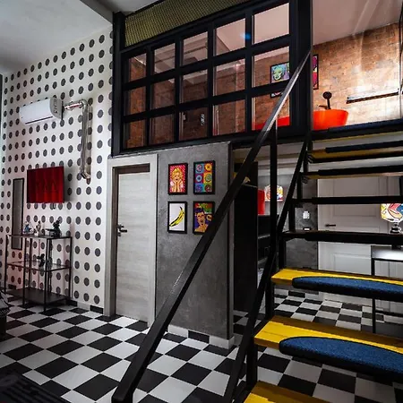 Momarooms Bed & Breakfast