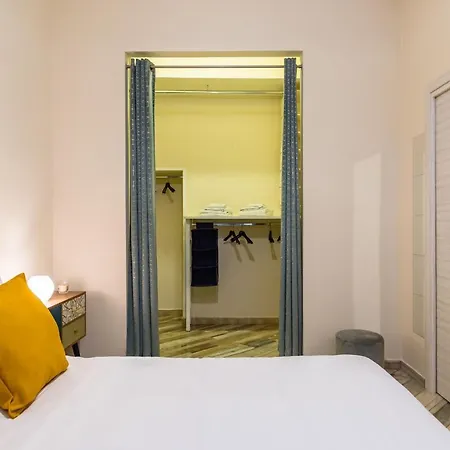 Design Flat In The City Center By Wonderful Italy Apartment Naples