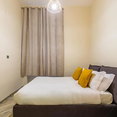 Design Flat In The City Center By Wonderful Italy Apartment