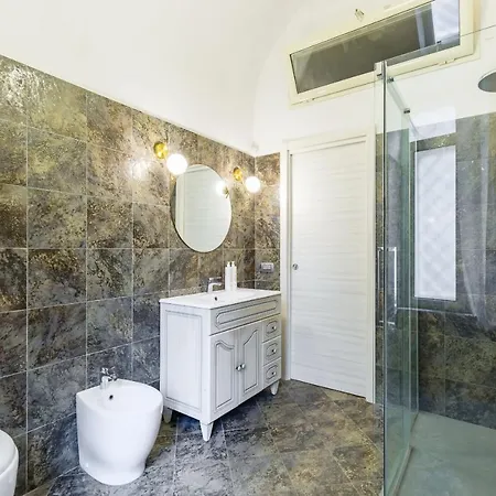Design Flat In The City Center By Wonderful Italy * Napoli