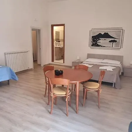 Keira House Gasthof *