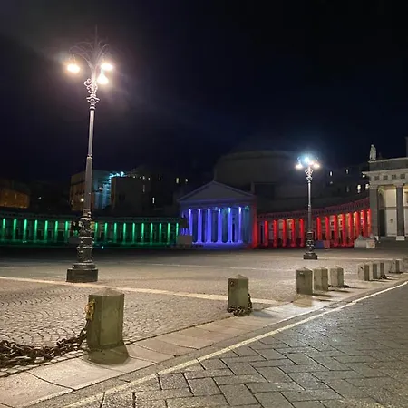 Sogni Di Chiaia * Naples