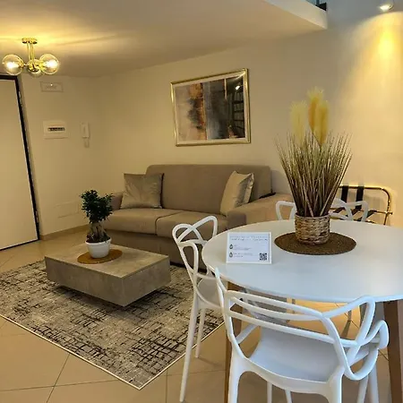 Palazzorefici Aparthotel Naples