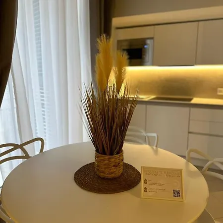 Palazzorefici Aparthotel *