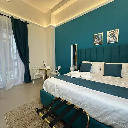 Palazzorefici Aparthotel Naples