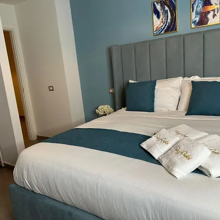 Palazzorefici Aparthotel