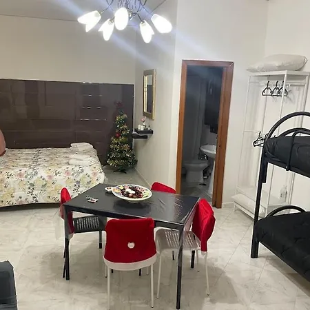 Emyesabi Apartment *