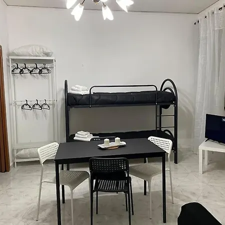 Apartment Emyesabi