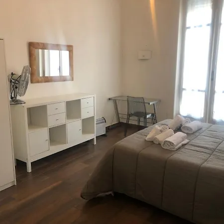 Partenope 120 Mq Apartment