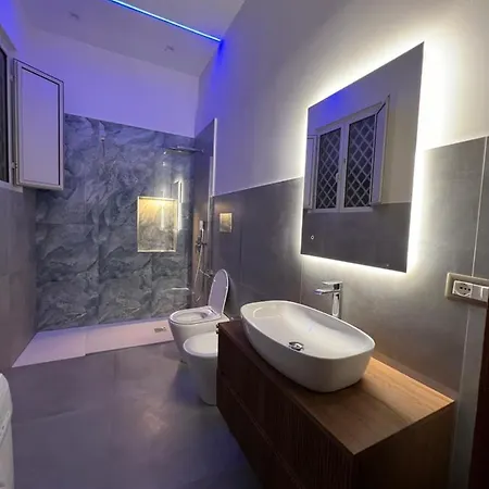 Apartment Ninetta A Toledo Naples