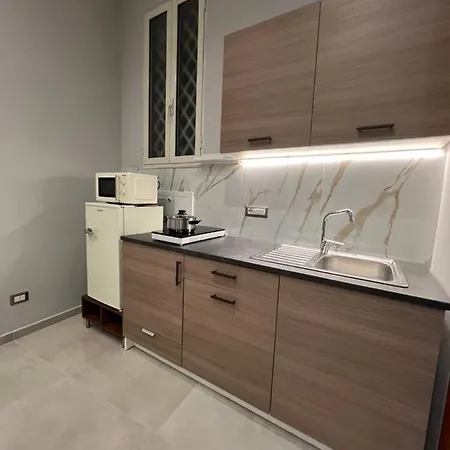 Ninetta A Toledo Apartment