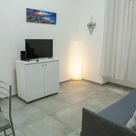 Appartamento Na' Stanza In Piazza *