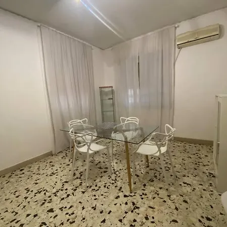 White-apartment * Naples